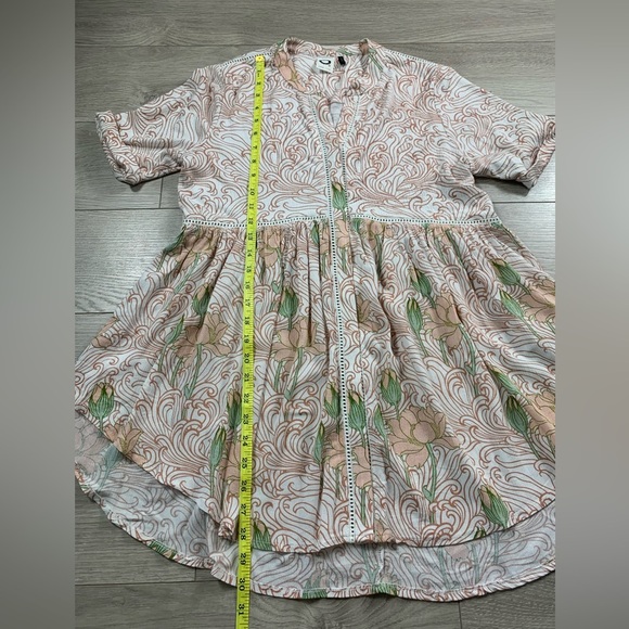 Anthropologie Akemi + Kin Veria Floral Dustry Pink Short Sleeve Blouse Tunic Top - Picture 8 of 9